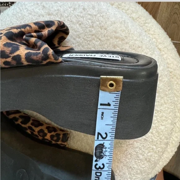 Steve Madden y2k leopard print platform slides 7 - Picture 6 of 7